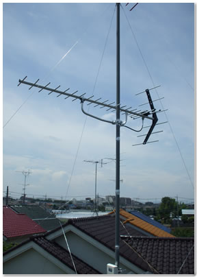 東久留米市南沢、既存アンテナマストにUHF追加工事