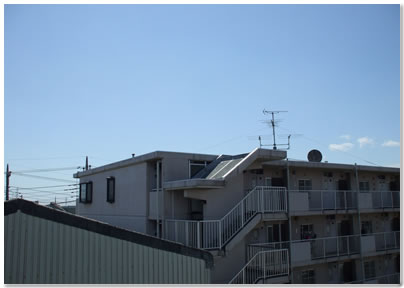 タワー方向にマンションがあるのでブースター使用