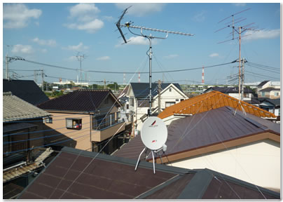 朝霞市根岸台4、UBSアンテナ屋根上、8点張り