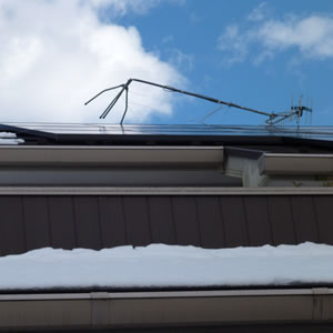 雪で倒れたアンテナ(川越)