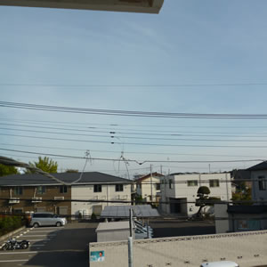 タワー方向は住宅街