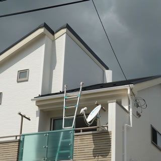 上尾市でUB(スカパーデュアルアンテナ)設置